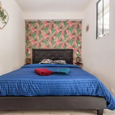 Boheme, Parking Prive, Centre 1