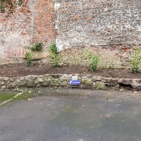 Boheme, Parking Prive, Centre 1 * كامبراي